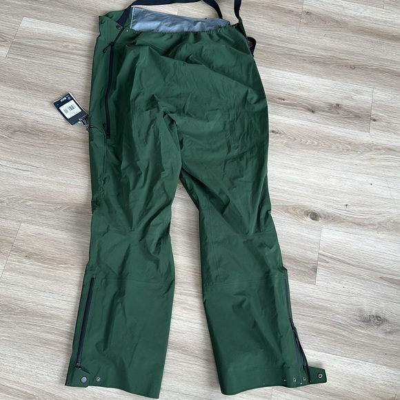 The North Face Pumori Gore-Tex Bib Pants Men's Summit Series Bibs - Picture 16 of 16